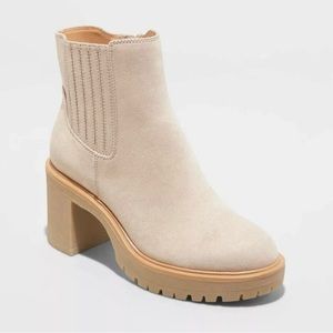 Universal Thread Katrina Platform Boots